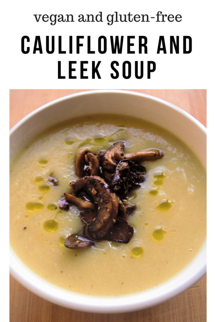 This vegan cauliflower and leeks soup with wild mushrooms makes an excellent starter or a light dinner. It is delicious and low-calorie.