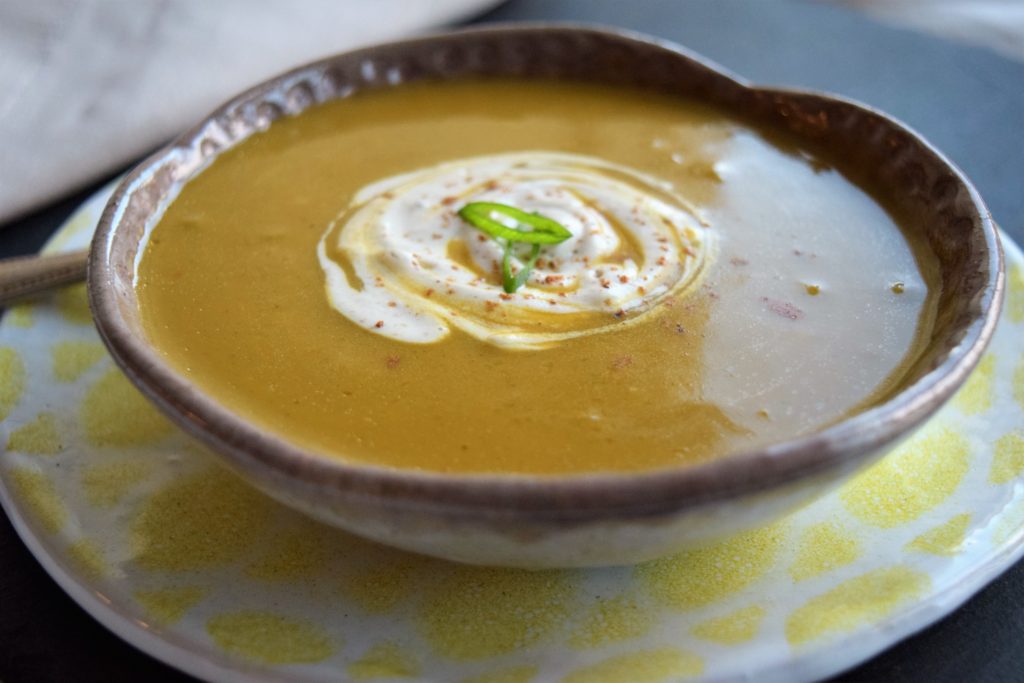 Vegan Butternut Squash Soup with Roasted Apples
