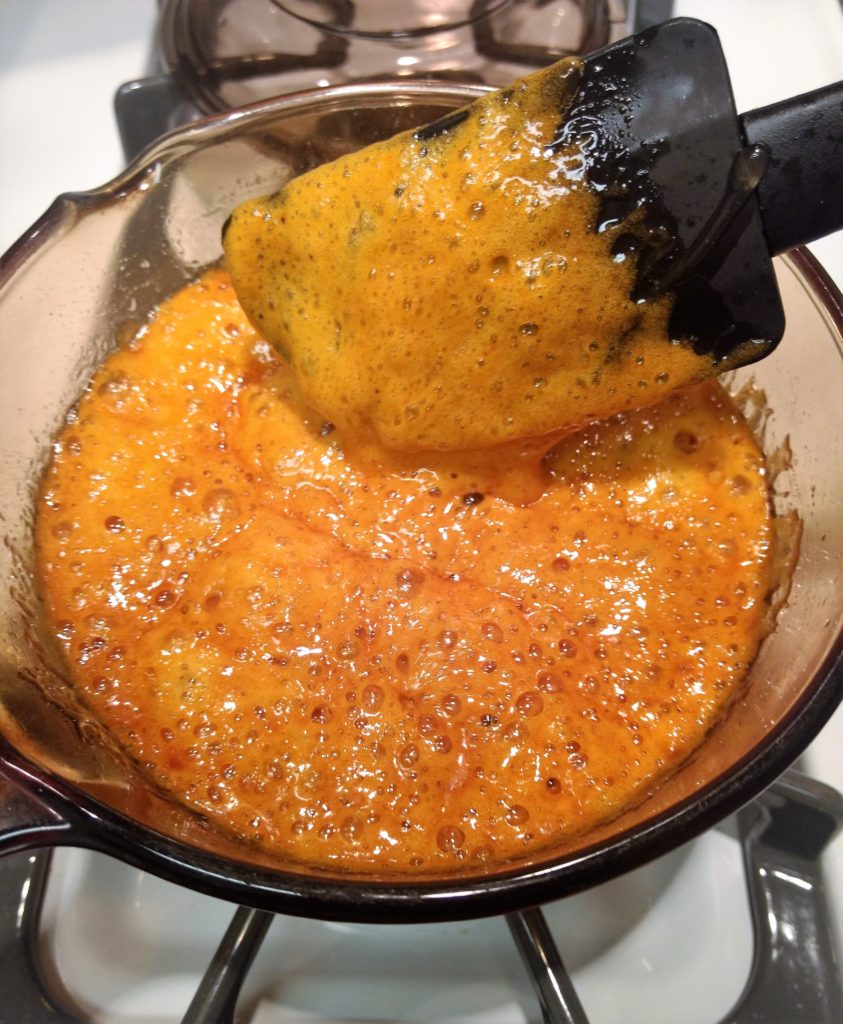 Vegan Spicy Caramel Popcorn