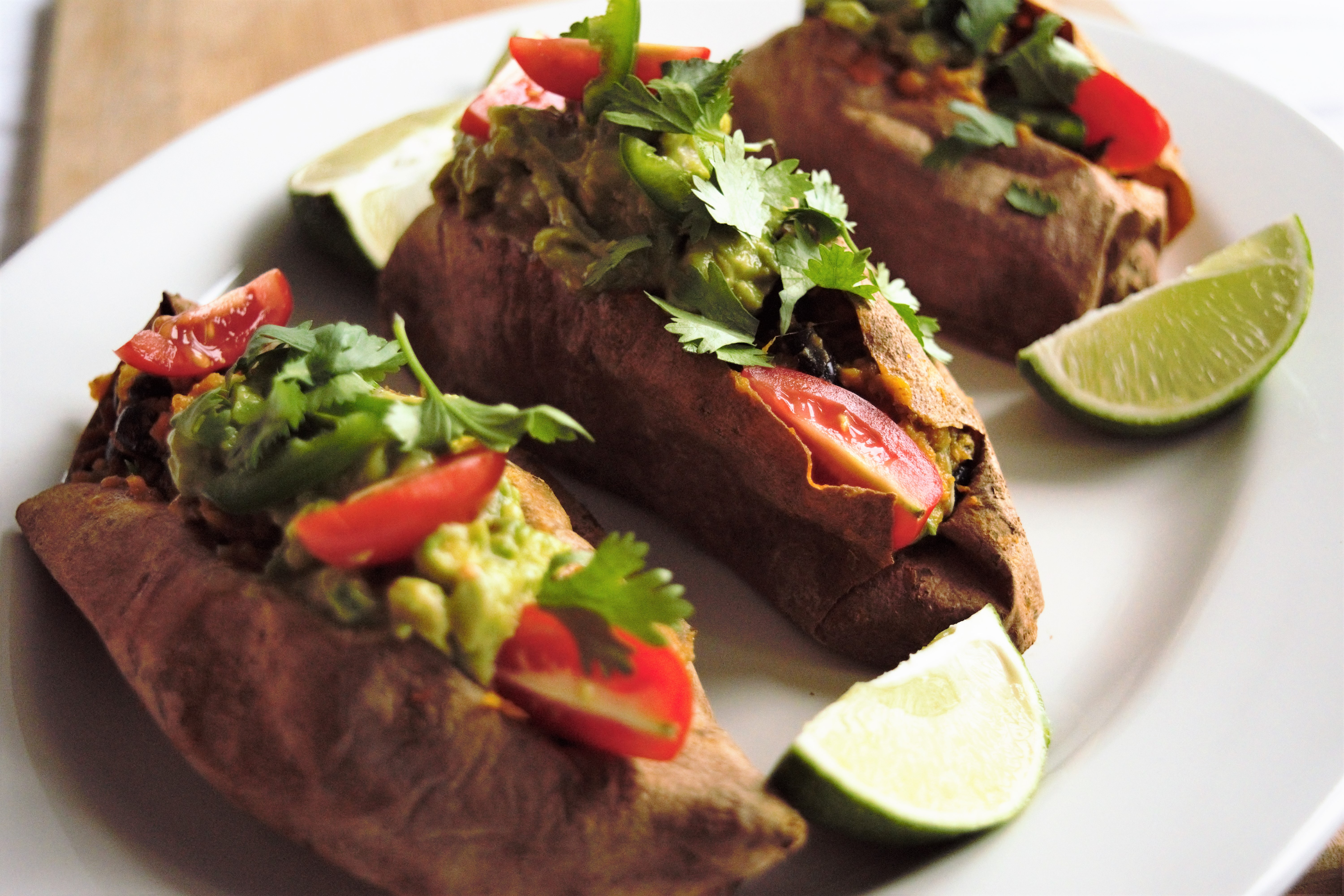 You are currently viewing Vegan Stuffed Sweet Potatoes