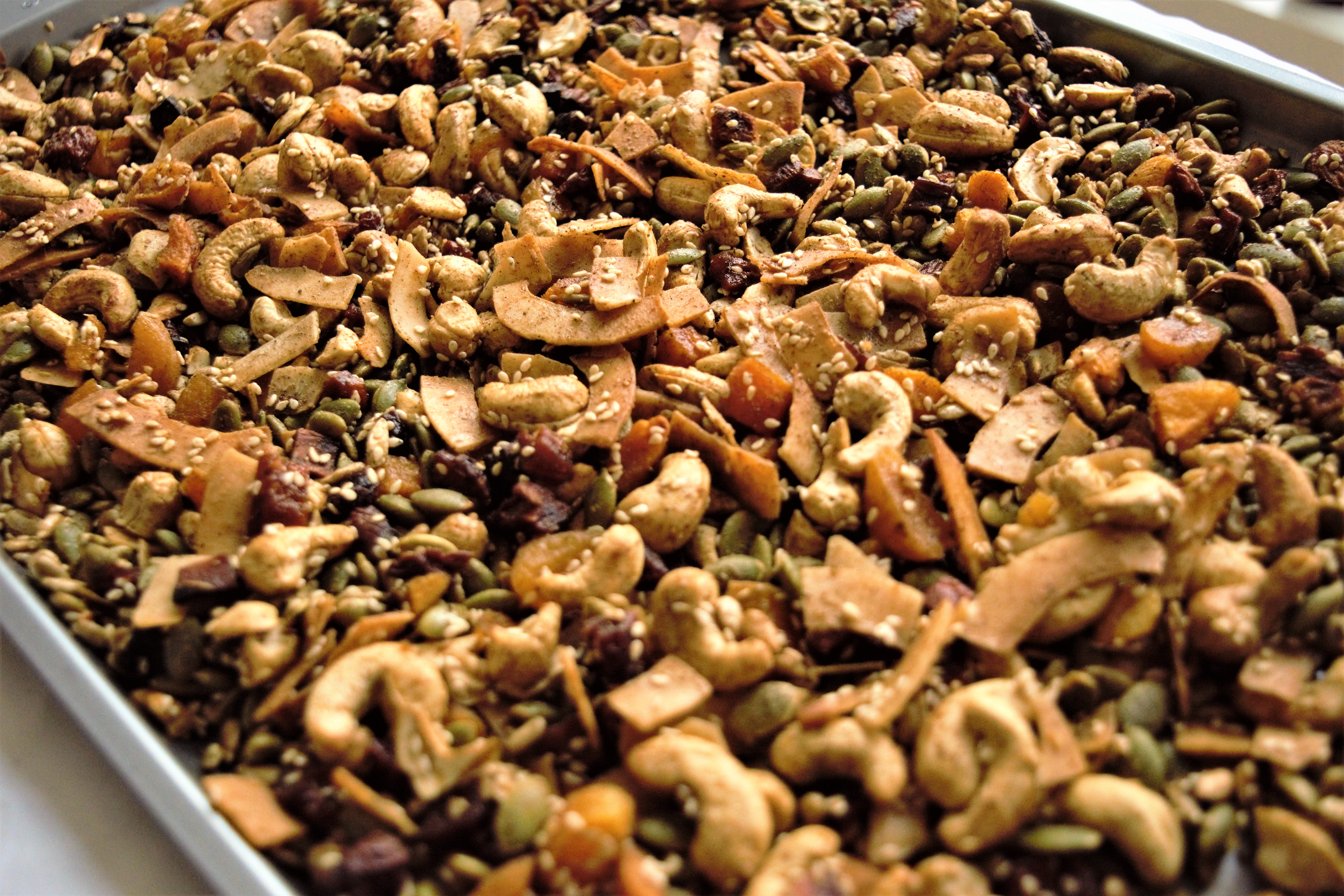 You are currently viewing The Best Vegan Paleo Chai Granola