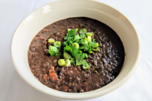 Read more about the article Vegan Brazilian Black Bean Soup