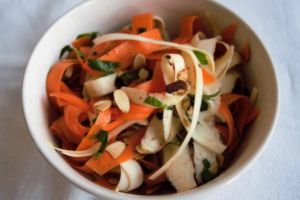 Read more about the article Easy Ribbon Carrot and Parsnip Salad