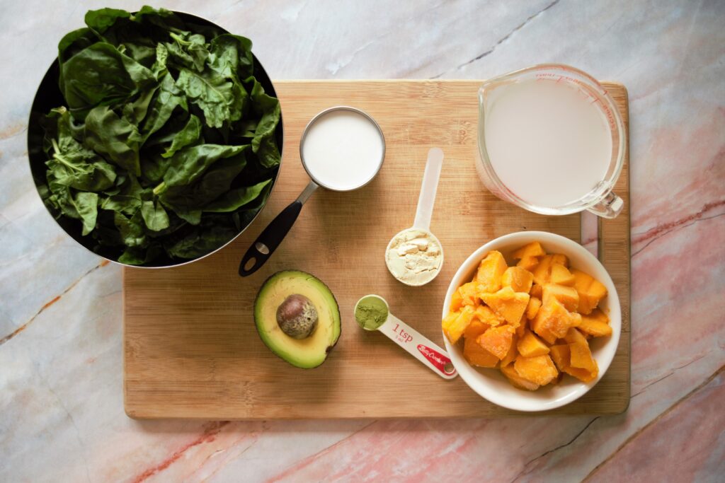 Avocado, Mango and Matcha Smoothie