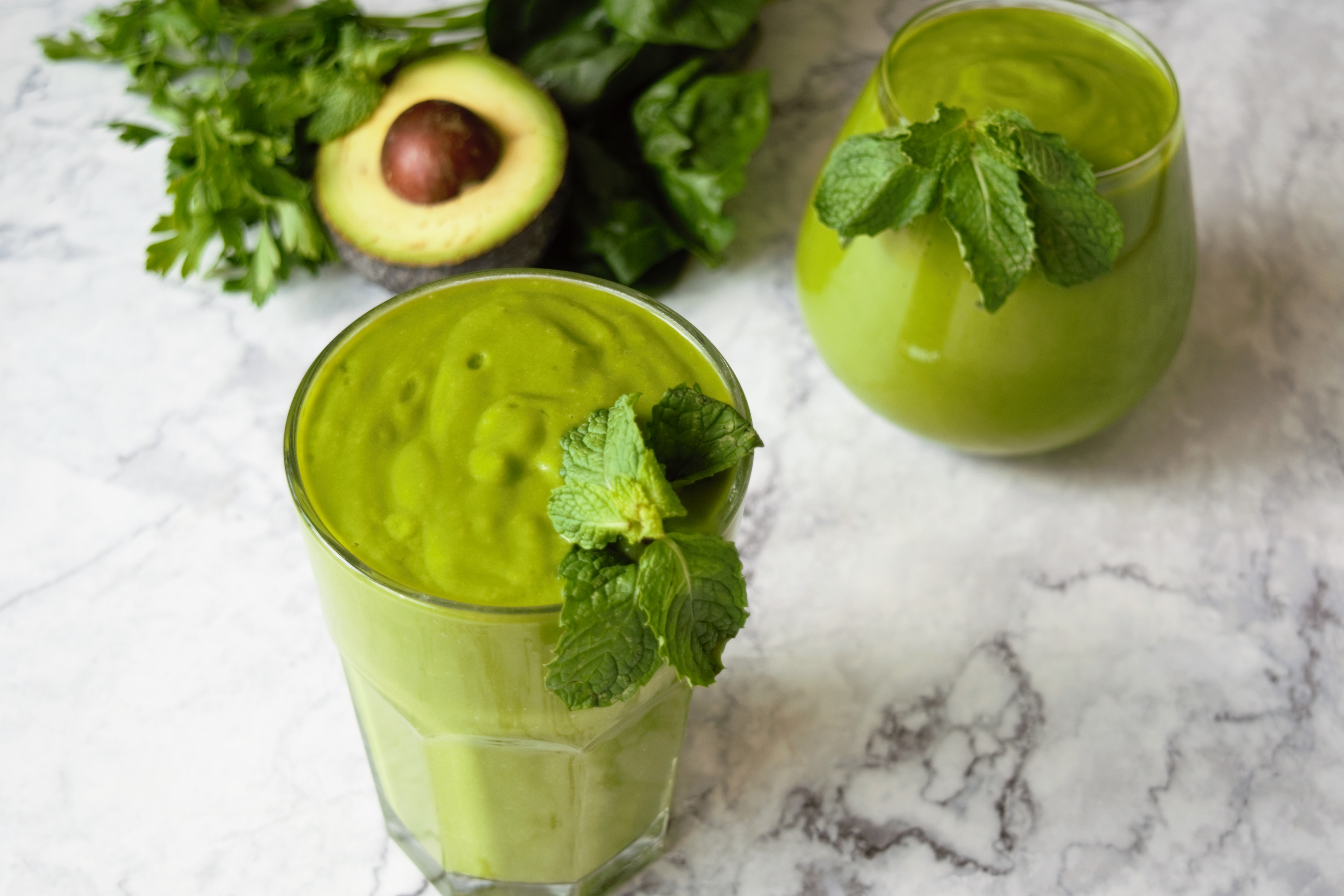 Read more about the article Avocado, Mango and Matcha Smoothie